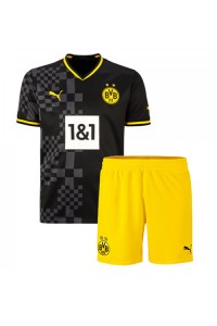 Fotbalové Dres Borussia Dortmund Dětské Venkovní Oblečení 2022-23 Krátký Rukáv (+ trenýrky)